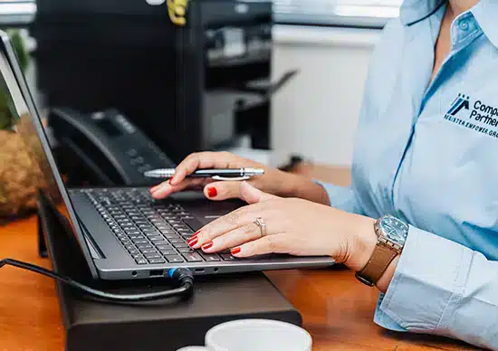 Reinstate or deregister your company at the CIPC with one of our experts, anywhere in SA.